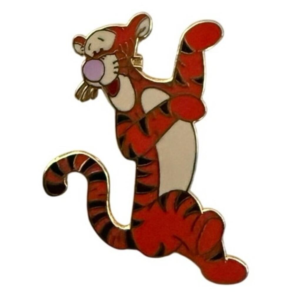 Vintage 2001 Disney Winnie the Pooh Tigger Bouncing Trading Pin